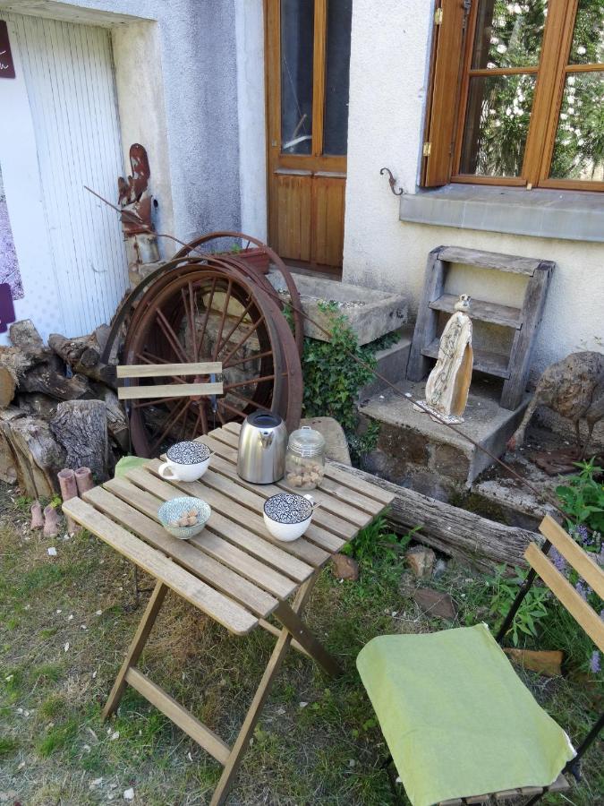 サン・ソヴァール・アン・ピュイゼイユ L'Escalier Des Reves Bed & Breakfast エクステリア 写真